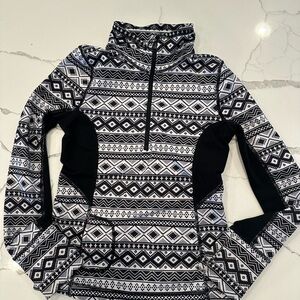 Zella Black and White Patterned 1/2 zip pullover